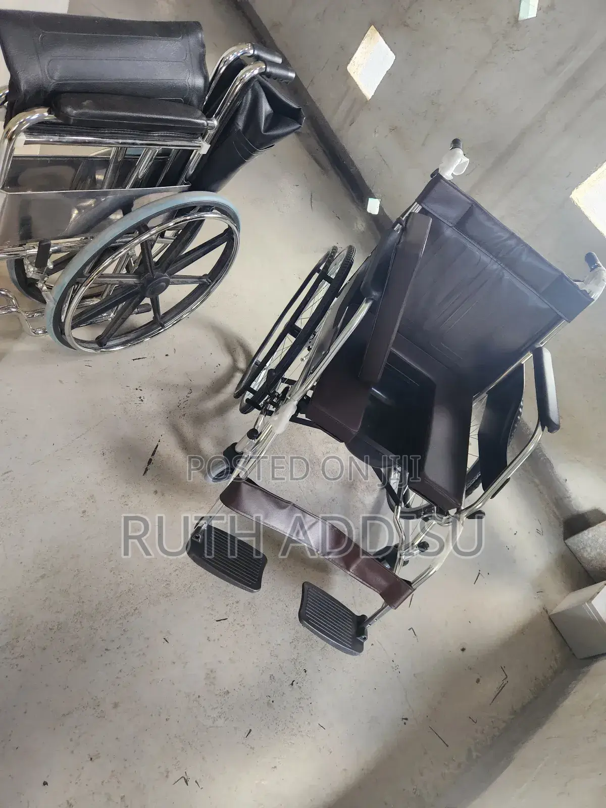 Wheelchair載有wheelchair垢從wheelchair腔說wheelchair延伸wheelchair三個wheelchair