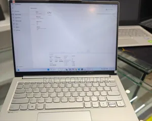 Photo - New Laptop Lenovo Ideapad 3 16GB Intel Core I9 SSD 500GB