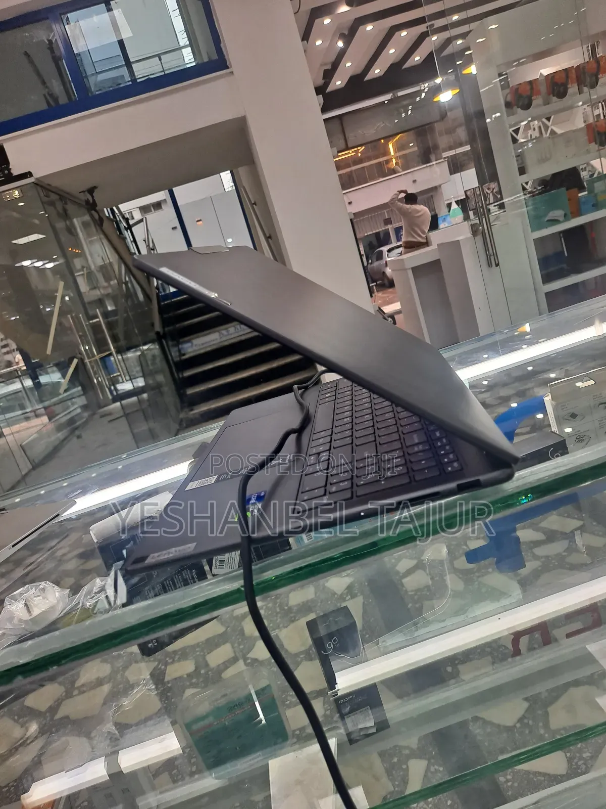 New Laptop Lenovo Yoga 7i 32GB Intel Core I9 SSD 1T