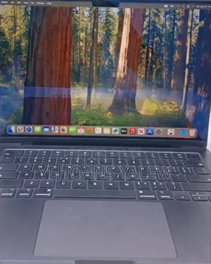 New Laptop Apple MacBook Pro 2024 M4 14-Inch 16GB Apple M4 SSD 1T