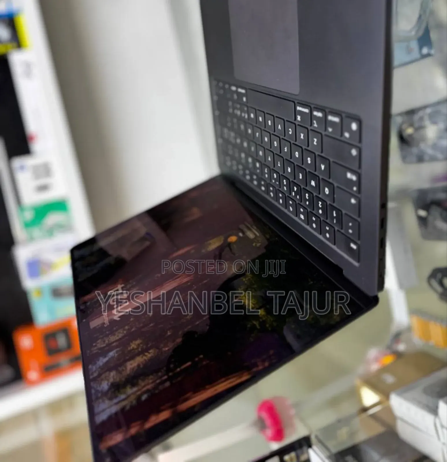 New Laptop Apple MacBook Pro 16GB Apple M4 SSD 512GB