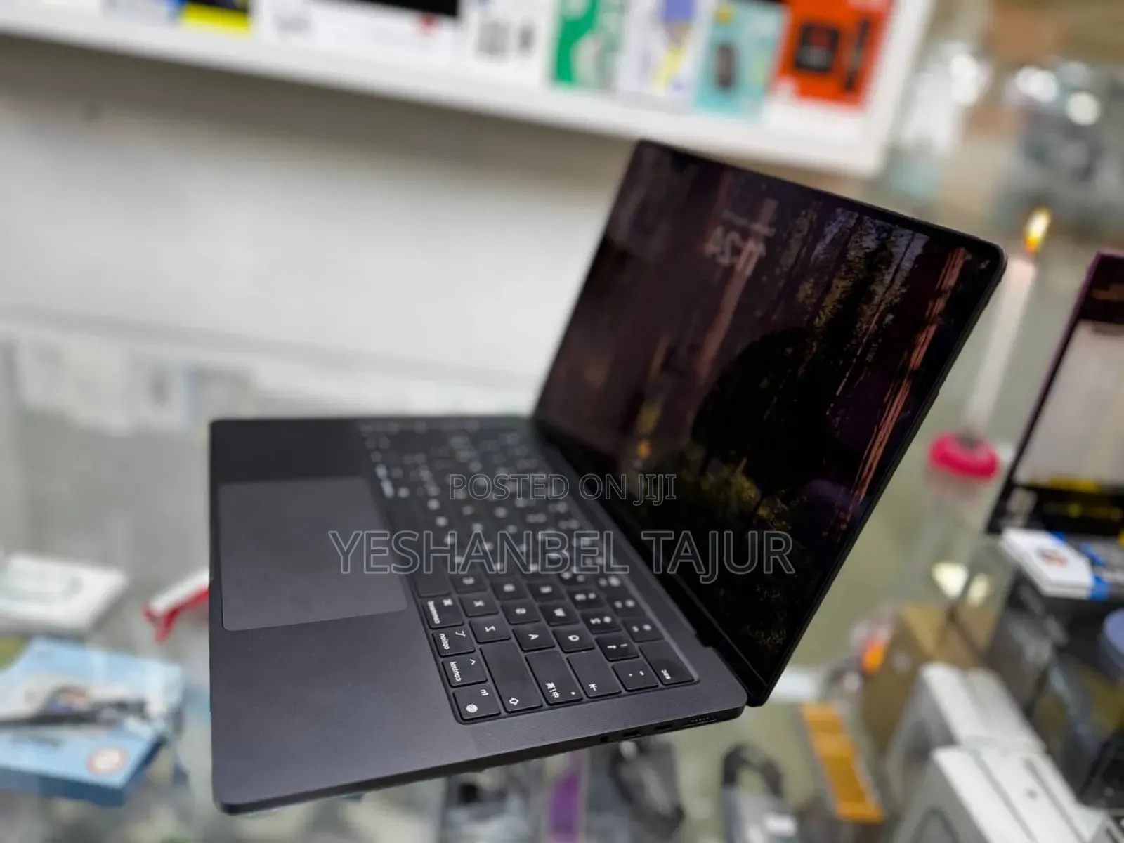 New Laptop Apple MacBook Pro 16GB Apple M4 SSD 512GB