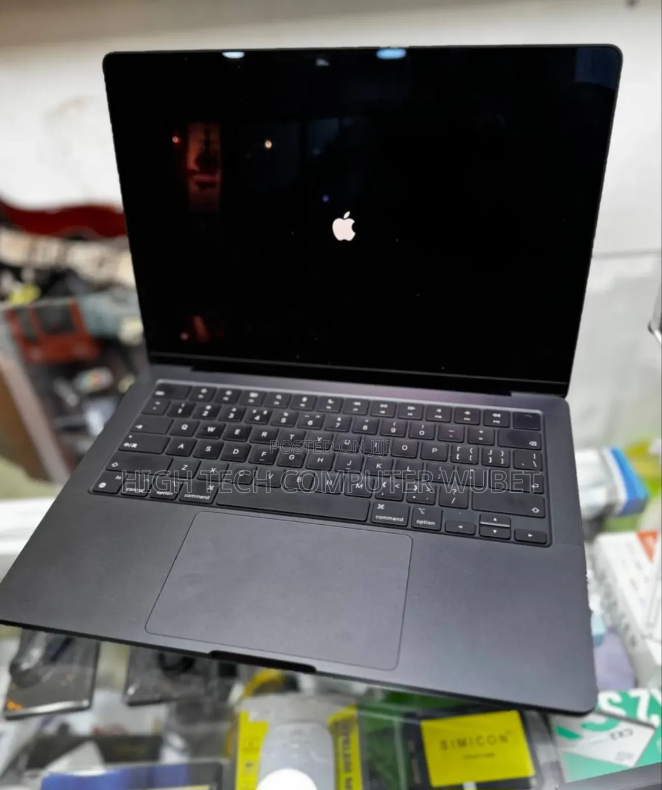 New Apple MacBook Pro 2024 M4 Max 16-Inch 8GB Apple M4 Pro SSD 1T