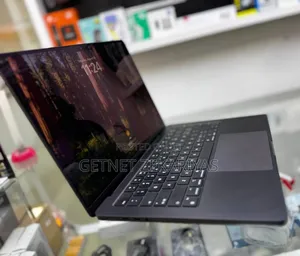 New Laptop Apple MacBook Pro 2024 M4 14-Inch 16GB Apple M4 Pro SSD 1T