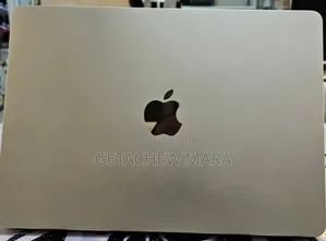 New Laptop Apple MacBook 8GB Intel SSD 256GB