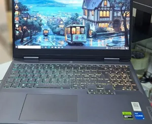 New Laptop Lenovo LOQ 15IRH8 16GB Intel Core I5 SSD 512GB