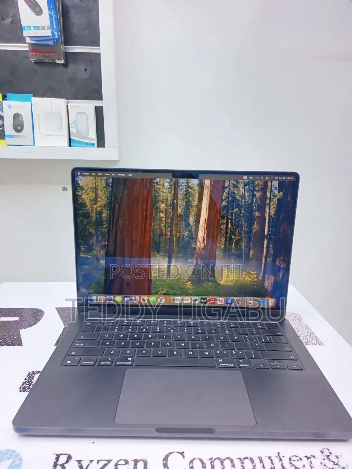 New Laptop Apple MacBook Pro 16GB Apple M4 SSD 1T