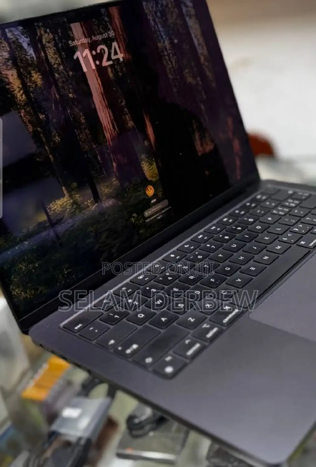 New Laptop Apple MacBook Pro 2024 M4 14-Inch 16GB Apple M4 SSD 1T