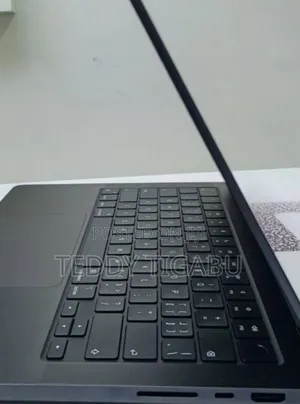 New Laptop HP Victus 15 16GB Intel Core I7 SSD 512GB