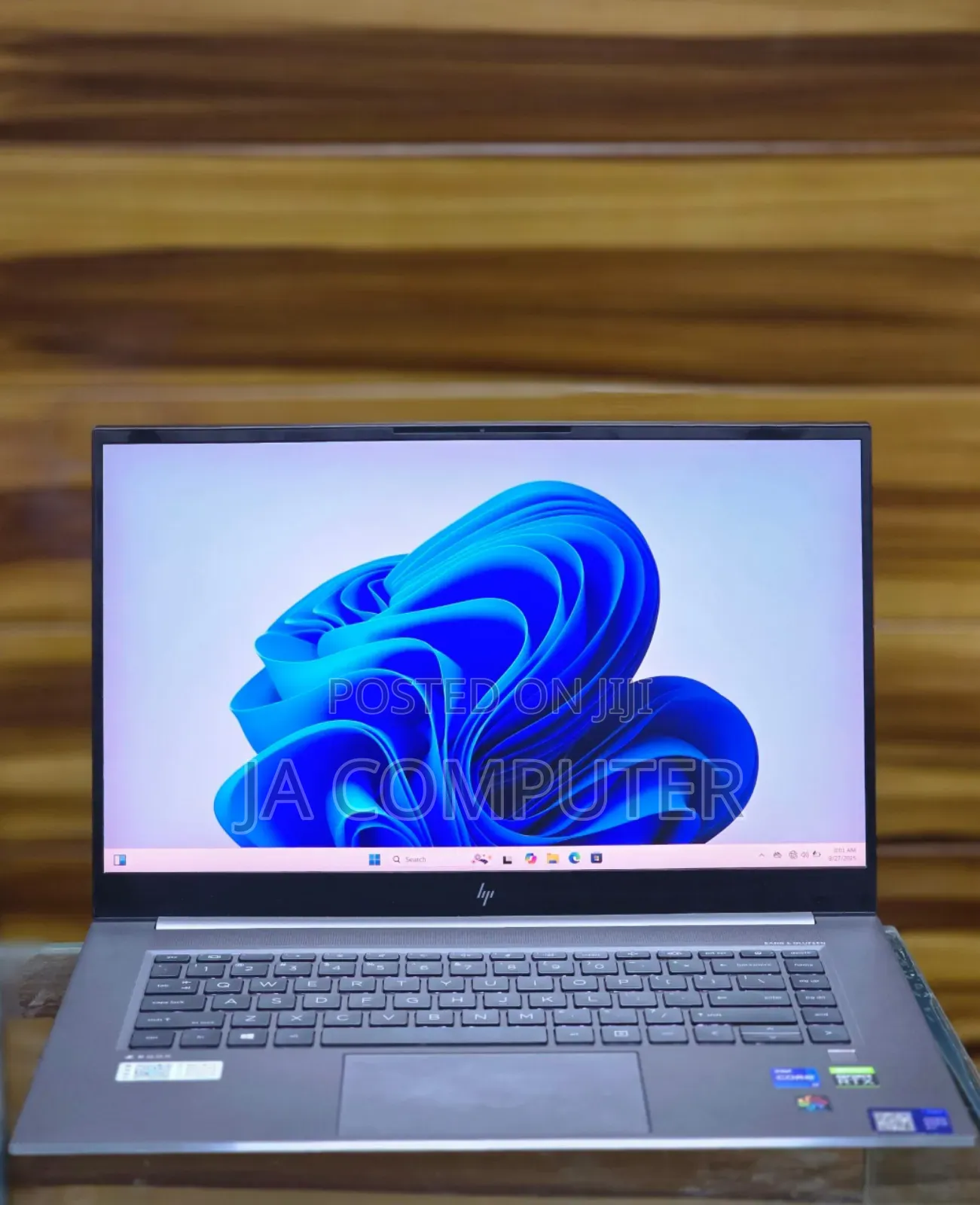 New Laptop HP Zbook Studio G7 32GB Intel Core I7 SSD 1T