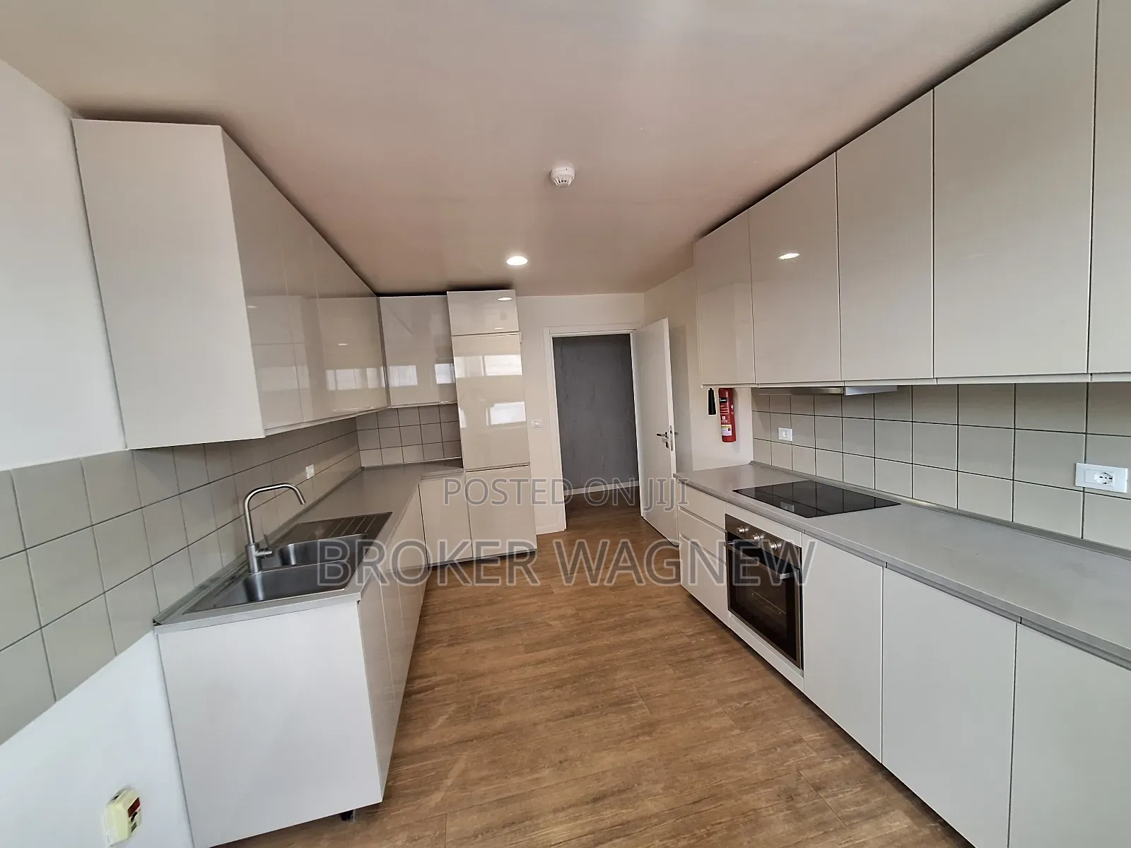 Furnished 3bdrm Apartment in Kirkos for rent