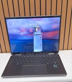 New Laptop HP Spectre 16GB Intel Core I5 SSD 1T