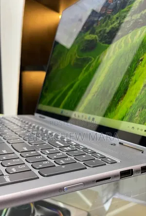 New Laptop Lenovo ThinkPad Yoga 8GB AMD Ryzen 5 SSD 512GB