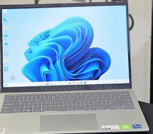 New Laptop Dell Inspiron 15 16GB Intel Core I7 SSD 512GB