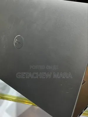 Photo - New Laptop Dell Precision 15 3541 16GB Intel Core I7 SSD 512GB