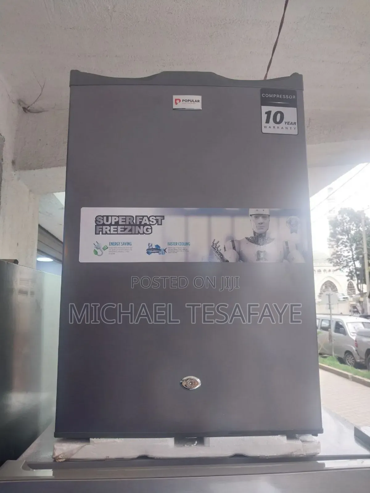 Popular Mini Fridge 60 Litre Foamed Door Display Fridge