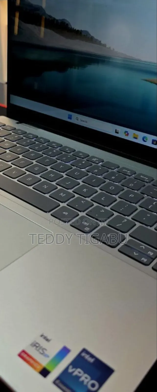 New Laptop Dell Insprion 11Z 16GB Intel Core I7 SSD 512GB