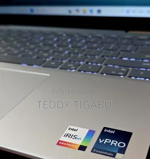 New Laptop Dell Insprion 11Z 16GB Intel Core I7 SSD 512GB