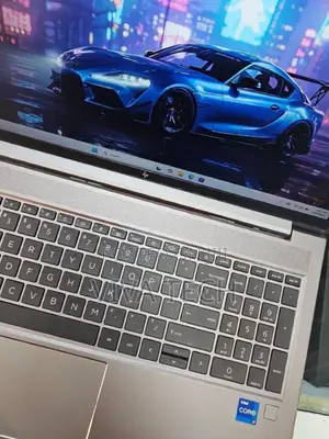 New Laptop HP ZBook Power G9 I7 32GB Intel Core I7 SSD 1T
