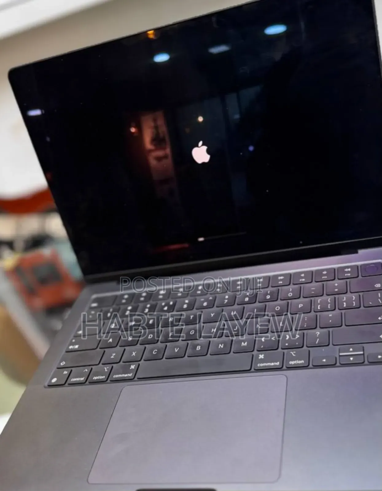 New Laptop Apple MacBook Pro 2024 M4 14-Inch 16GB Apple M4 SSD 1T