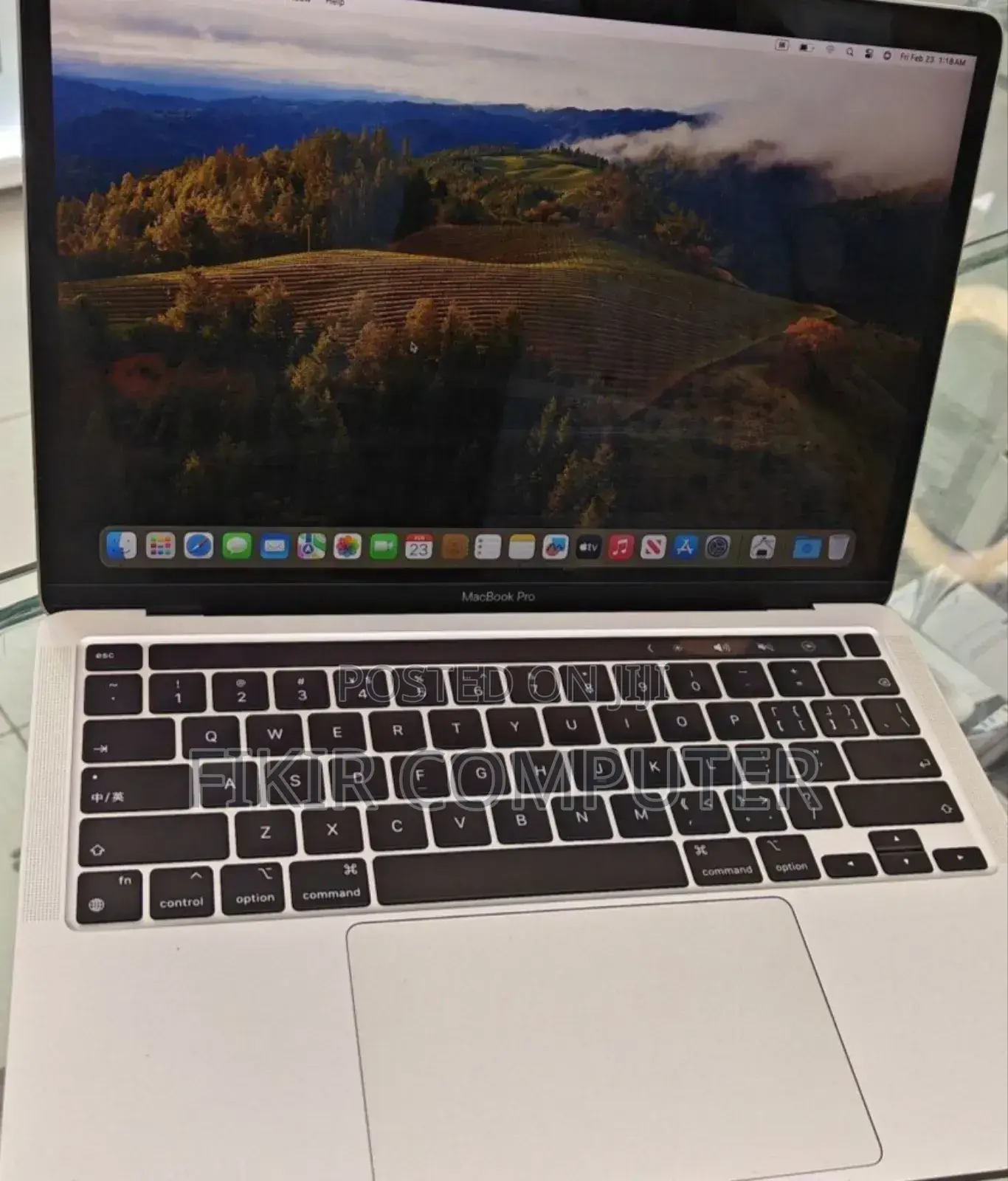 New Laptop Apple MacBook Pro M1 8GB Apple M1 Pro SSD 256GB