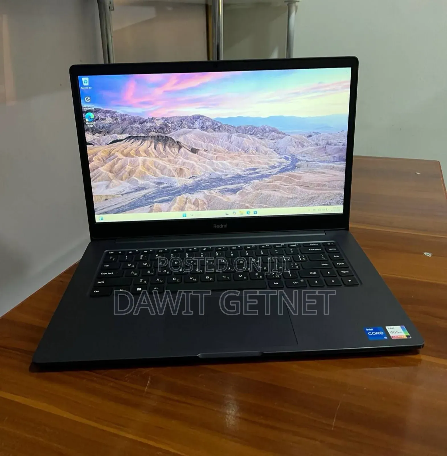 New Laptop Apple MacBook Pro M1 8GB Intel Core I5 SSD 512GB