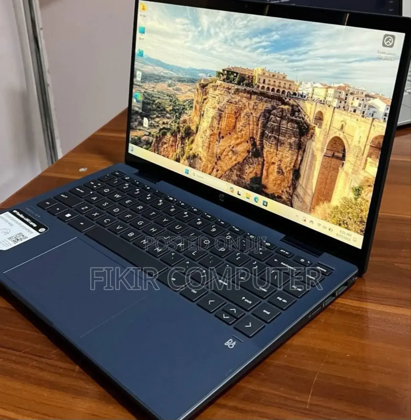 New Laptop HP Pavilion 13 X360 8GB Intel Core I3 SSD 256GB