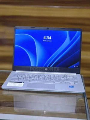 New Laptop HP 8GB Intel Core I3 SSD 256GB