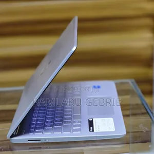 New Laptop HP Stream Notebook 8GB Intel Core I3 SSD 512GB