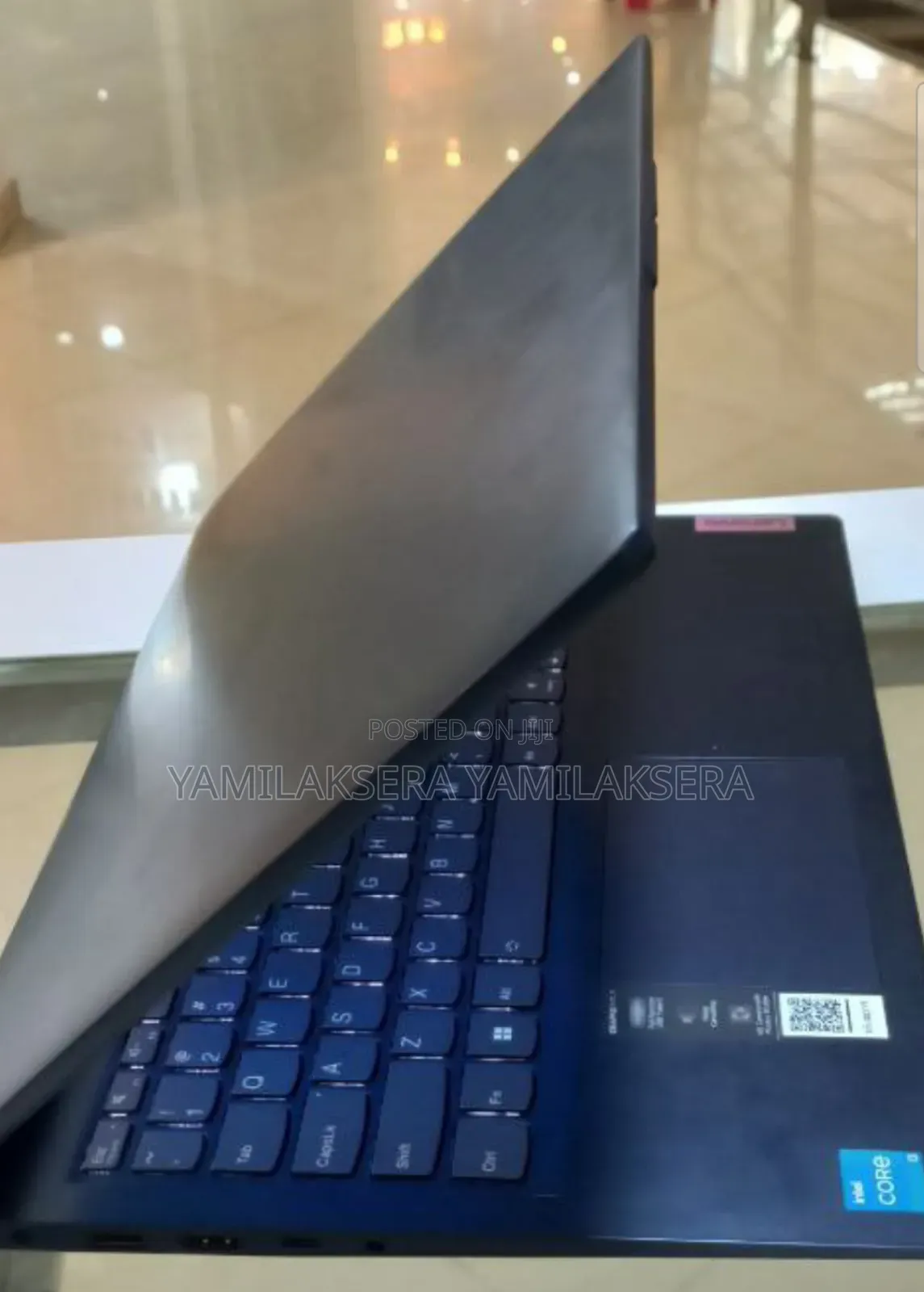 New Laptop Lenovo Ideapad 3 8GB Intel Core I5 SSD 256GB