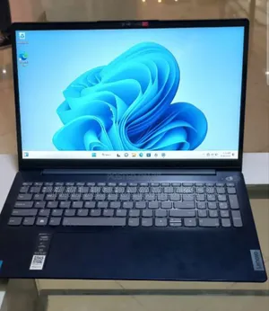 New Laptop Lenovo Ideapad 3 8GB Intel Core I5 SSD 256GB