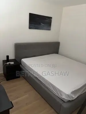 Photo - Bedframe With Storage