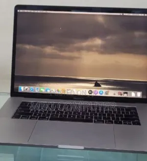 New Laptop Apple MacBook Pro 2019 32GB Intel Core I9 SSD 512GB