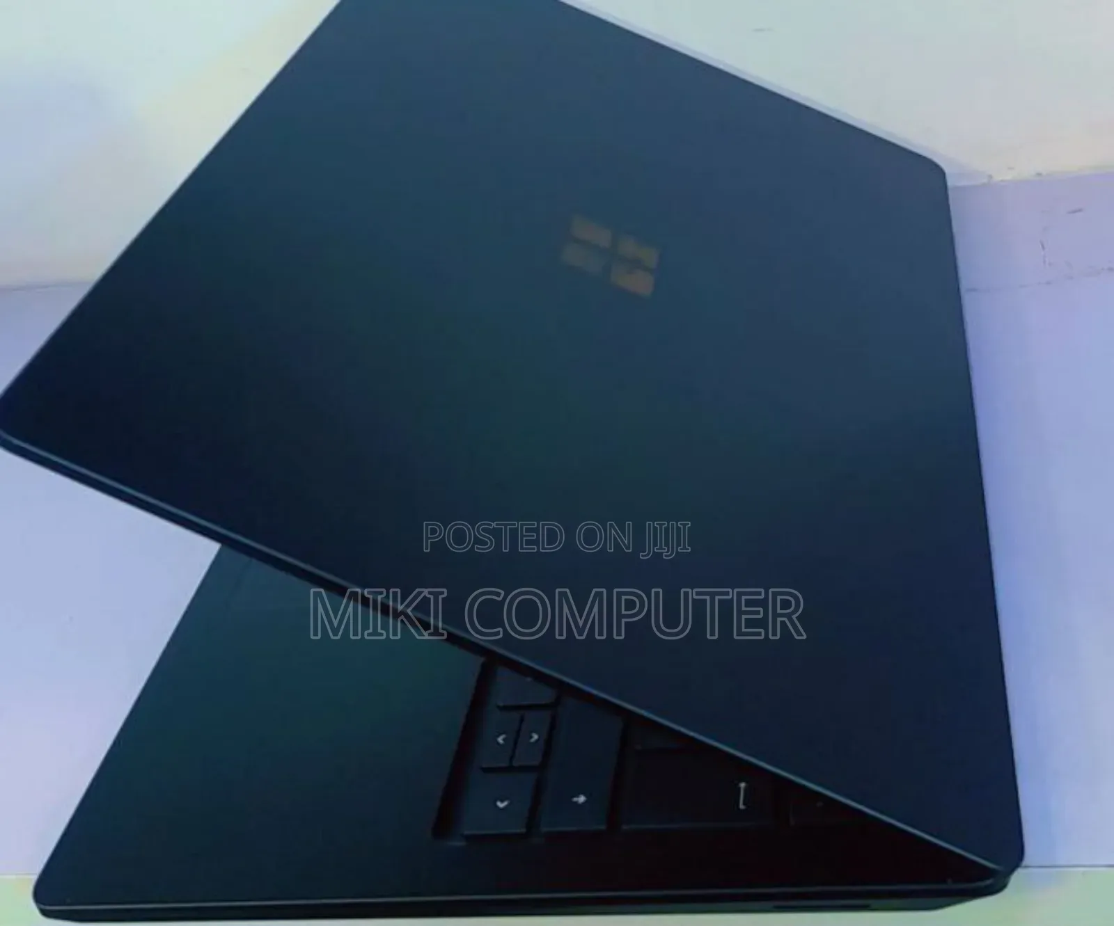 New Laptop Microsoft Surface 16GB Intel Core I7 SSD 512GB