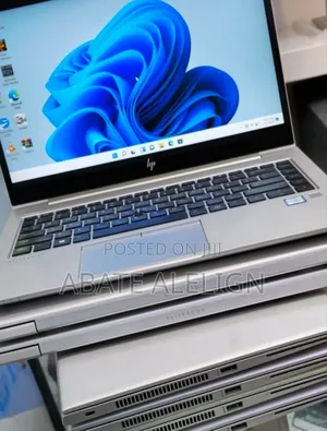 Photo - New Laptop HP EliteBook 840 16GB Intel Core I5 SSD 512GB