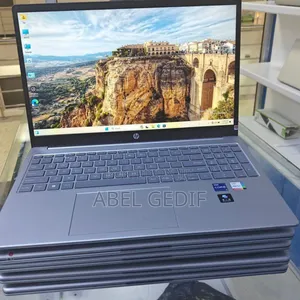 New Laptop HP Stream Notebook 16GB Intel Core I7 SSD 512GB