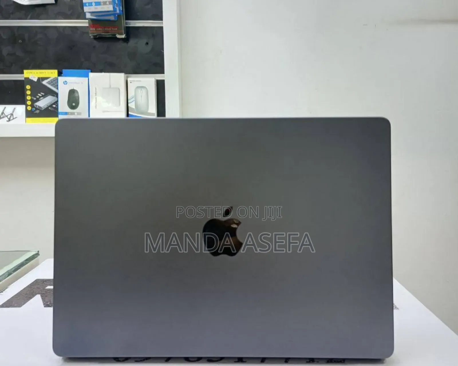 New Laptop Apple MacBook Pro 16GB Apple M4 SSD 1T