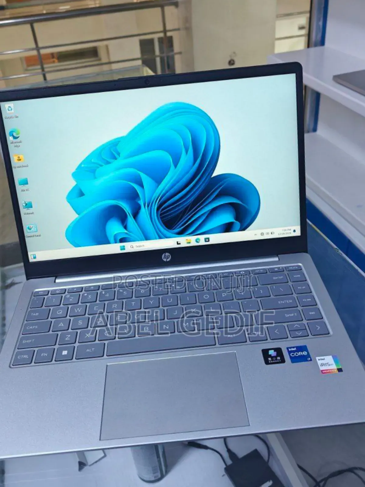 New Laptop HP Stream Notebook 16GB Intel Core I7 SSD 512GB