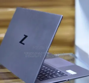 New Laptop HP ZBook 14 32GB Intel Core I7 SSD 1T