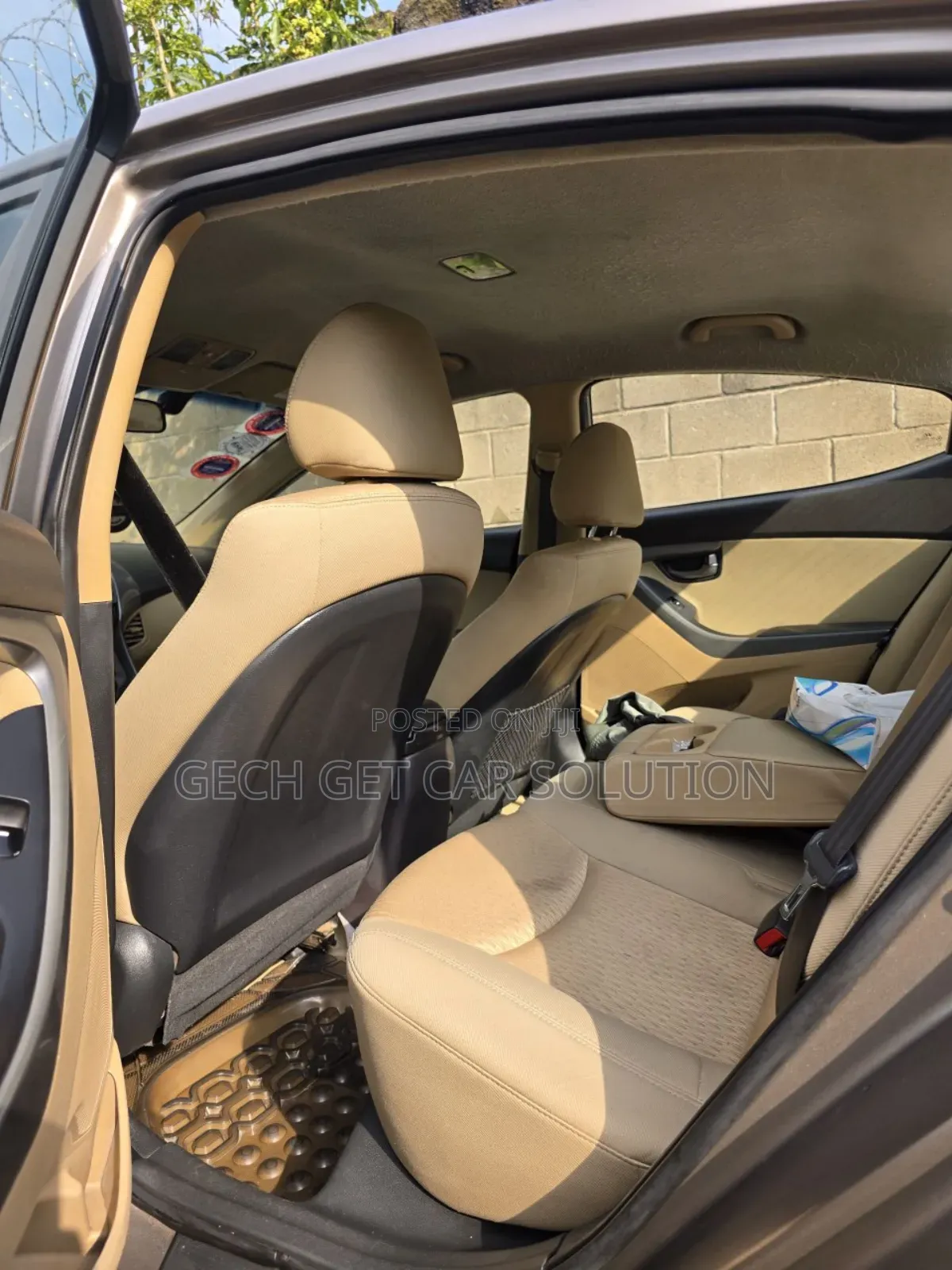 Hyundai Elantra 2013 Brown