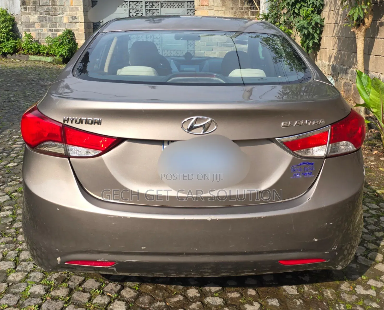 Hyundai Elantra 2013 Brown