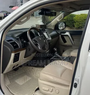 Toyota Land Cruiser 2021 White