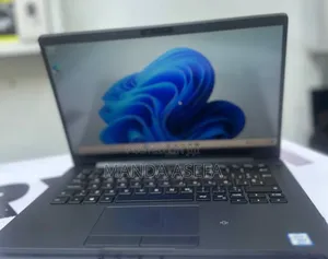 New Laptop Dell Latitude 7300 8GB Intel Core I5 SSD 256GB