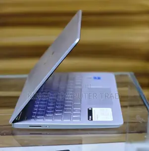 New Laptop HP Stream Notebook 8GB Intel Core I3 SSD 256GB