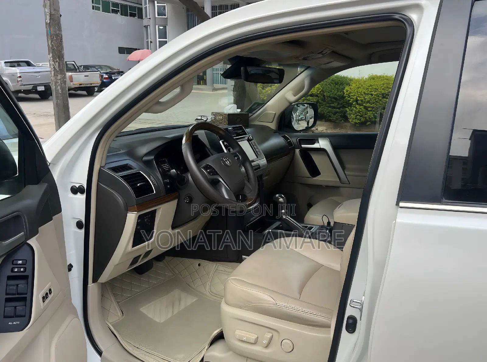 Toyota Land Cruiser Prado 2021 White