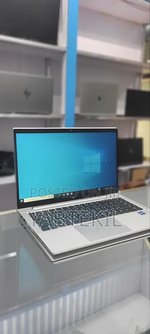 Photo - New Laptop HP EliteBook 840 G8 16GB Intel Core I7 SSD 512GB