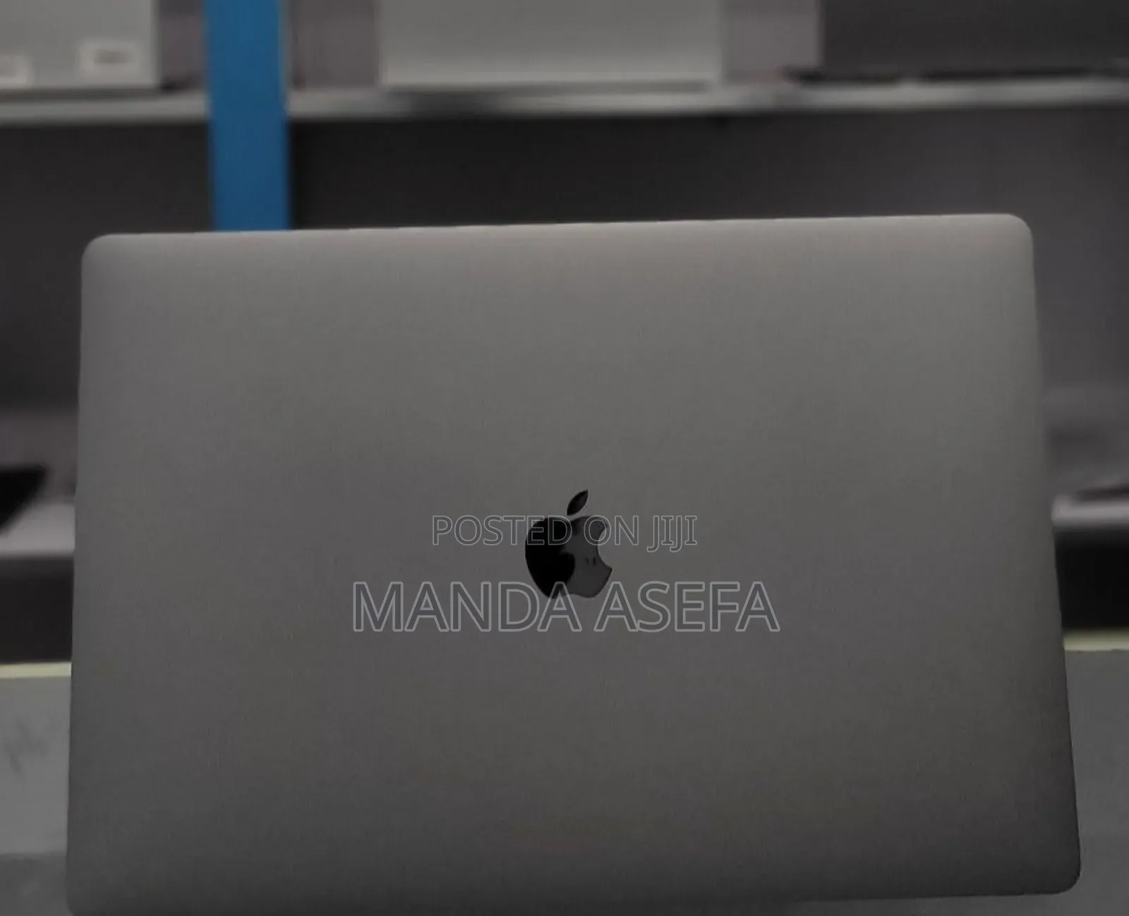 New Laptop Apple MacBook Pro 2019 16GB Intel Core I7 SSD 512GB