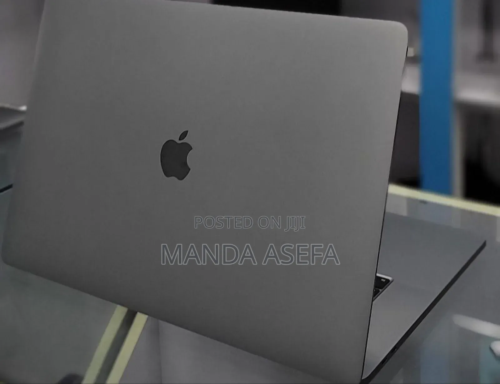 New Laptop Apple MacBook Pro 2019 16GB Intel Core I7 SSD 512GB