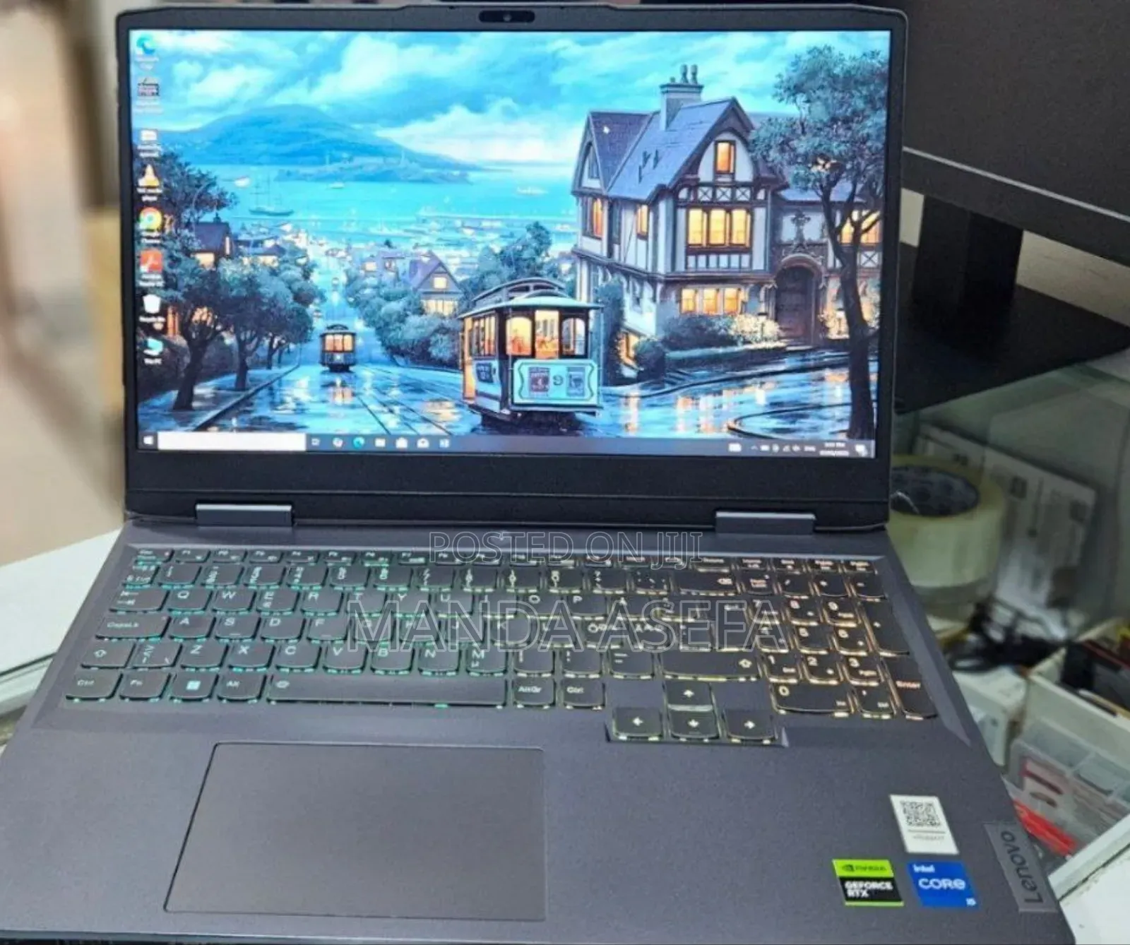 New Laptop Lenovo LOQ 15IRH8 16GB Intel Core I5 SSD 512GB