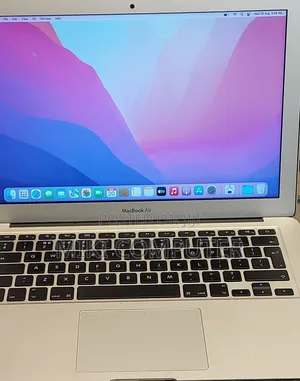 Photo - New Laptop Apple MacBook Air 2017 8GB Intel Core I5 SSD 128GB